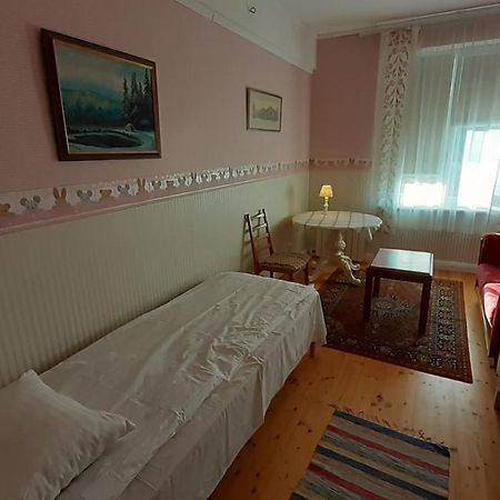 Majakovski Family Suite Sillamae Bagian luar foto