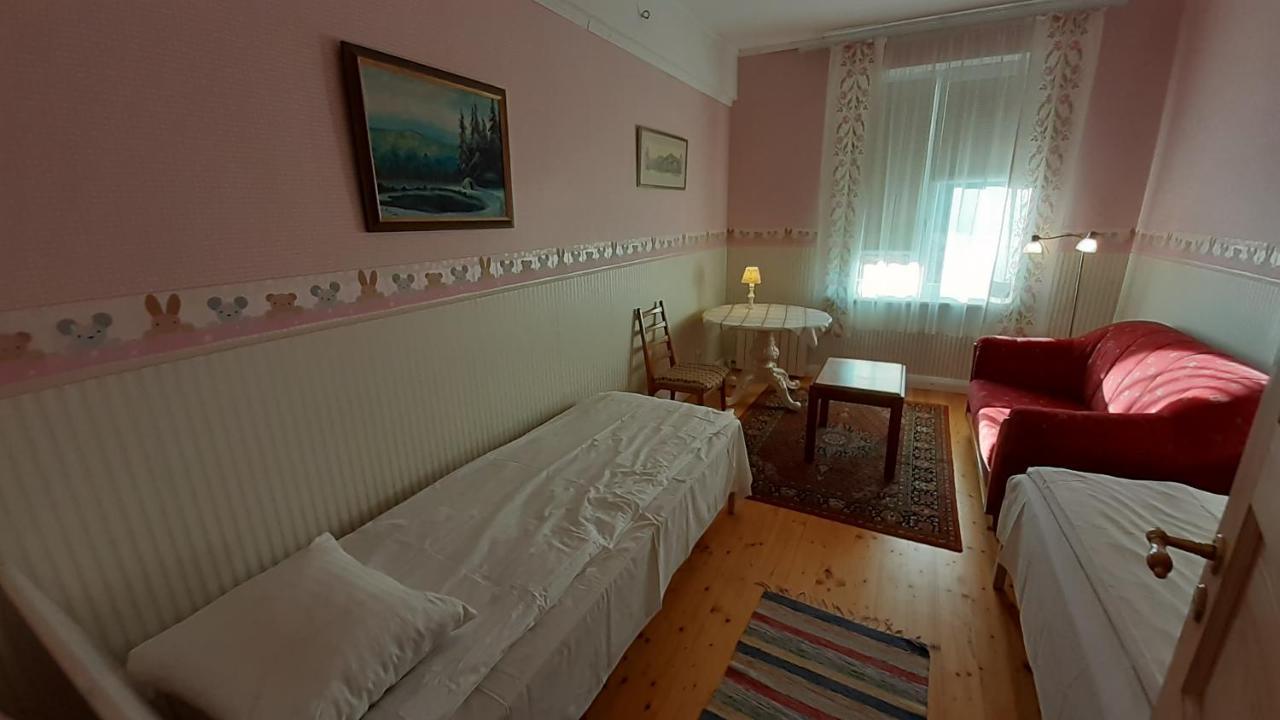 Majakovski Family Suite Sillamae Bagian luar foto