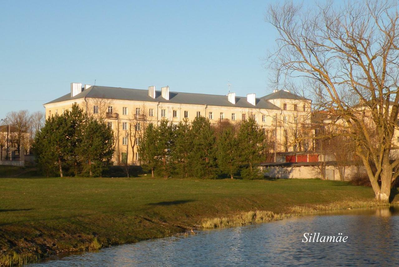 Majakovski Family Suite Sillamae Bagian luar foto